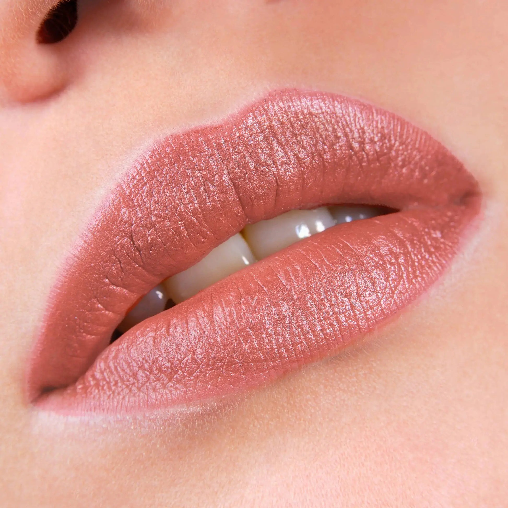 SPF 50 Natural Lip & Cheek Tint - Rose Avocado Zinc