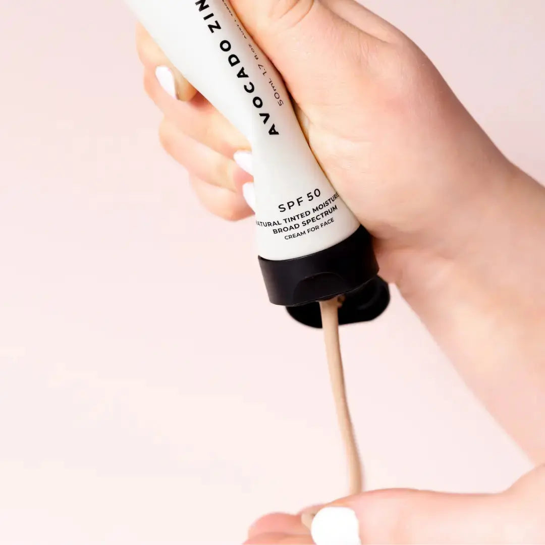 SPF 50 Natural Tinted Moisturiser - Light-Medium Avocado Zinc