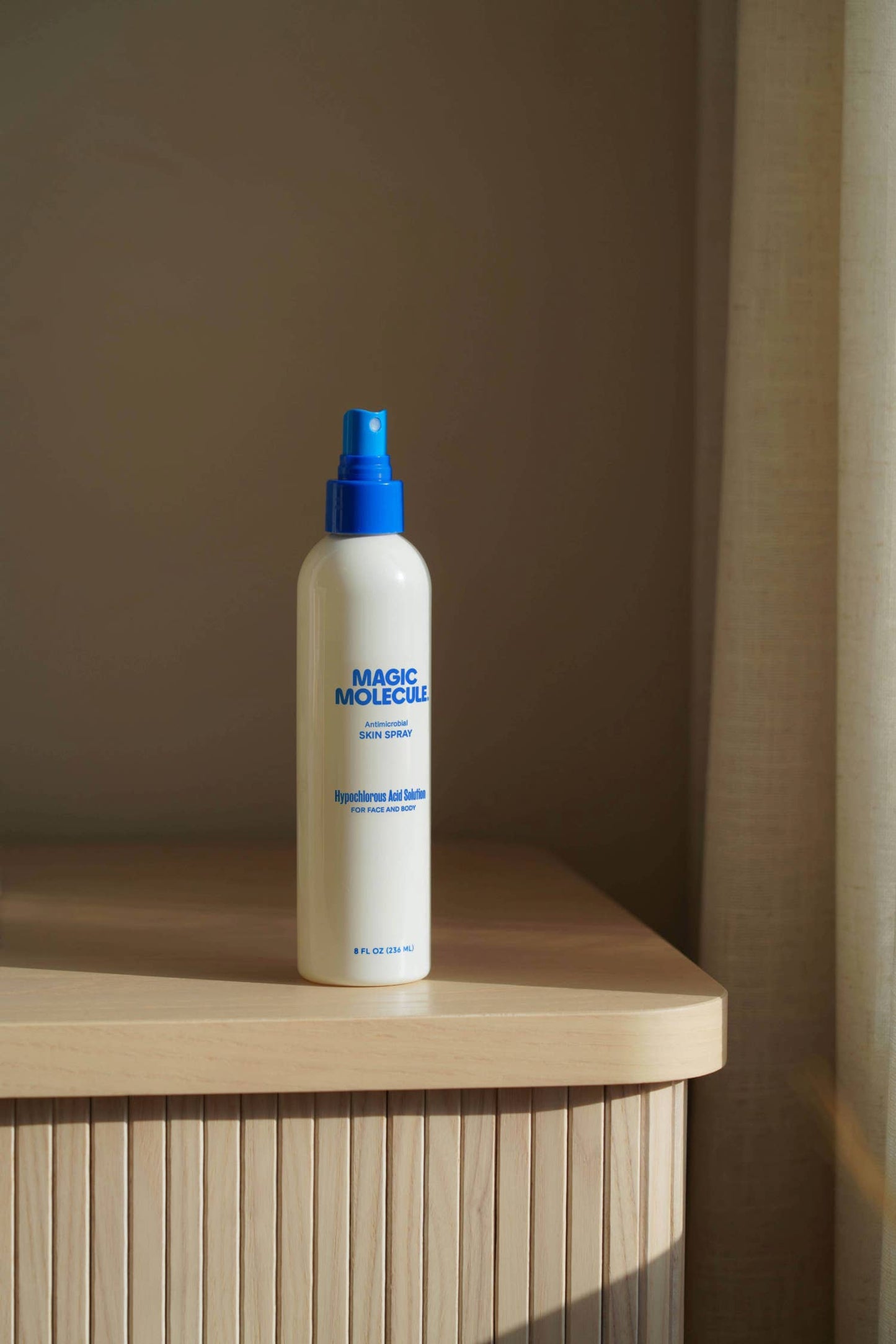 Magic Molecule Hypochlorous Acid Spray: 12ct Standard 8oz