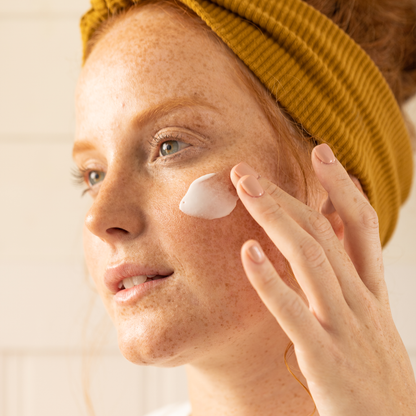 Relief & Repair Oat + Niacinamide Moisturizer