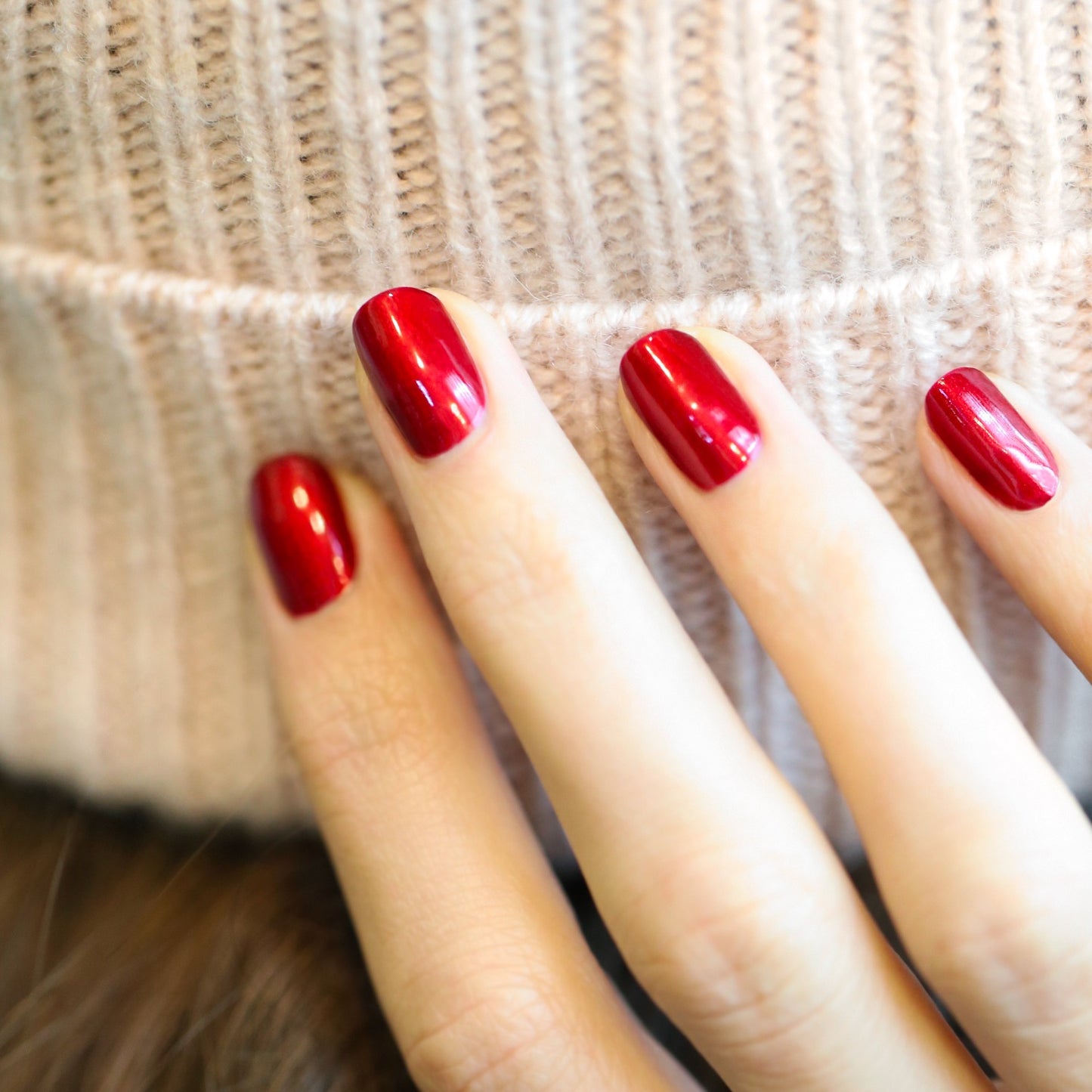 Manucurist Green Collection: Red Hibiscus