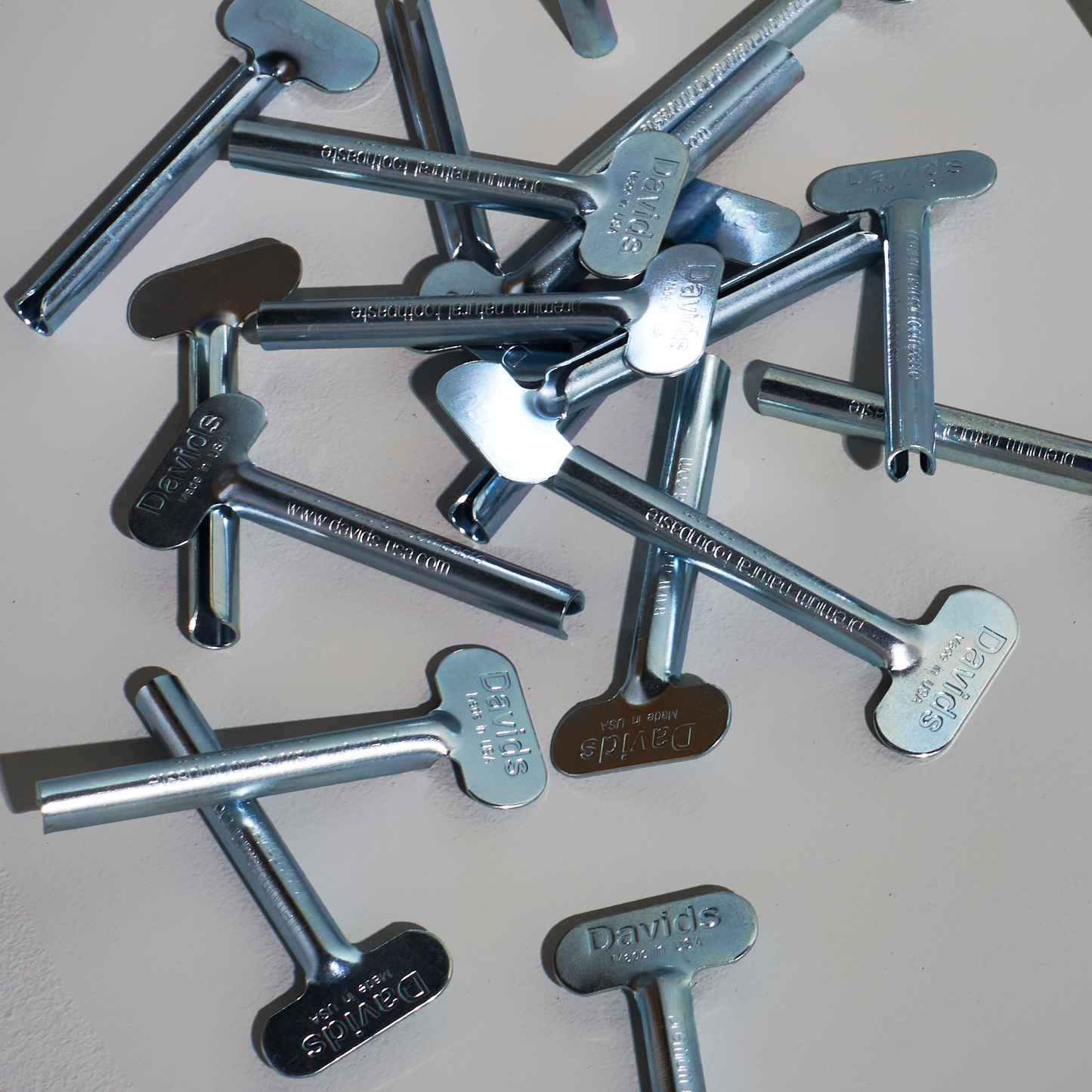 Tube keys Davids Health Sciences, Inc