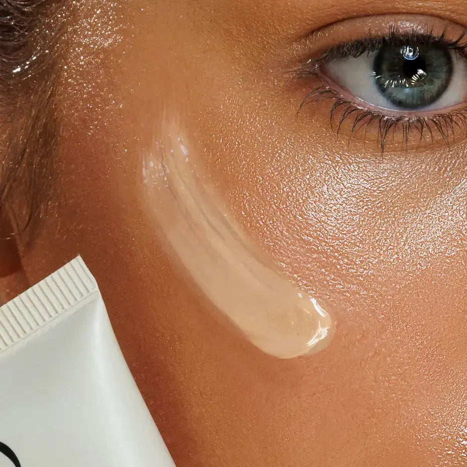 SPF 50 Natural Tinted Moisturiser: Medium-Dark Avocado Zinc