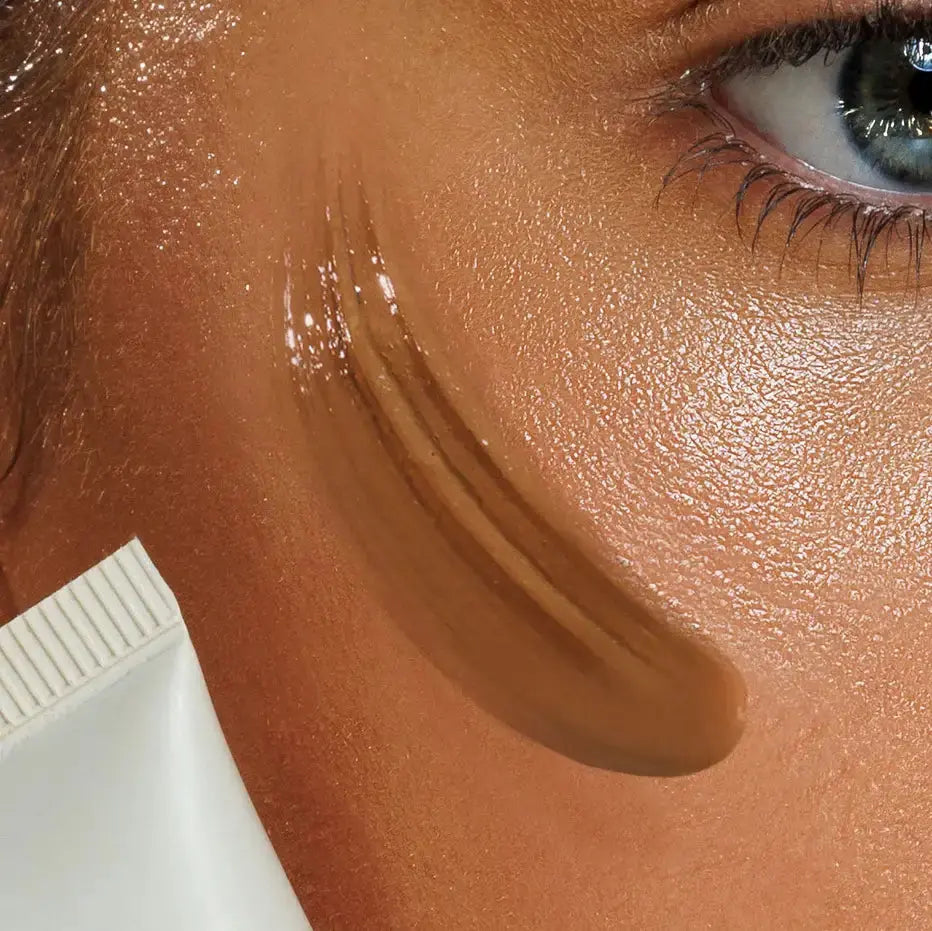 SPF 50 Natural Tinted Moisturiser: Medium-Dark Avocado Zinc