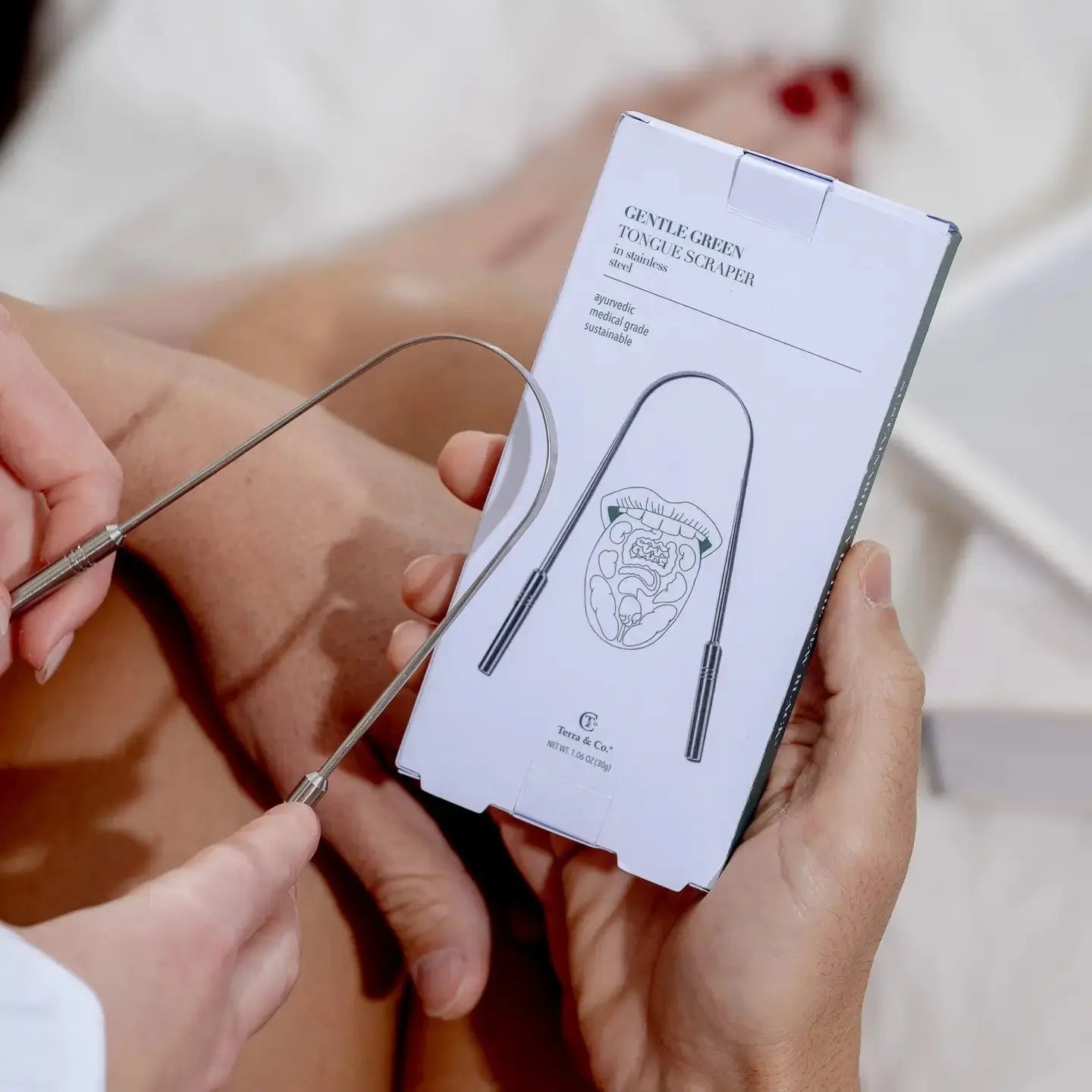 Gentle Green Tongue Scraper Terra & Co.