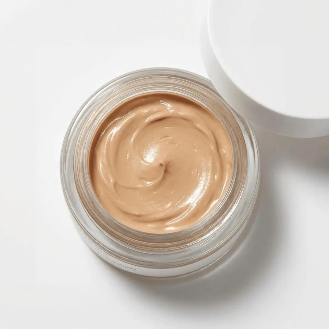 Skin Is In Tint + Blur Balm Clover By Clove + Hallow