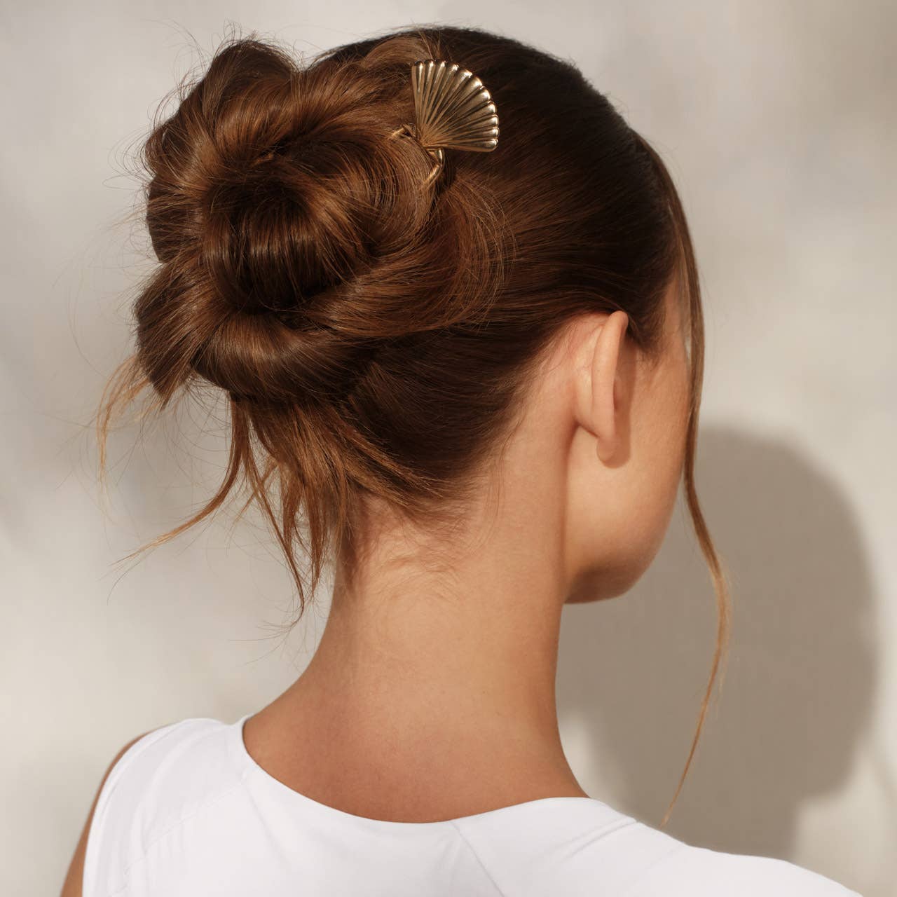 Metal Clam Shell French Hair Pin - Gold KITSCH