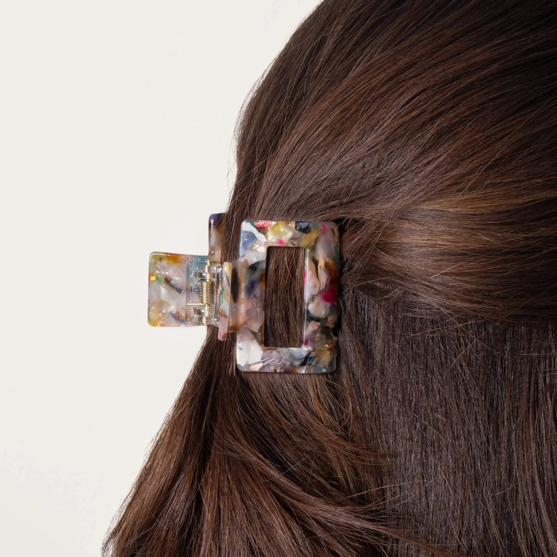The Small Confetti Claw Clip: Single (1 Unit) Everist