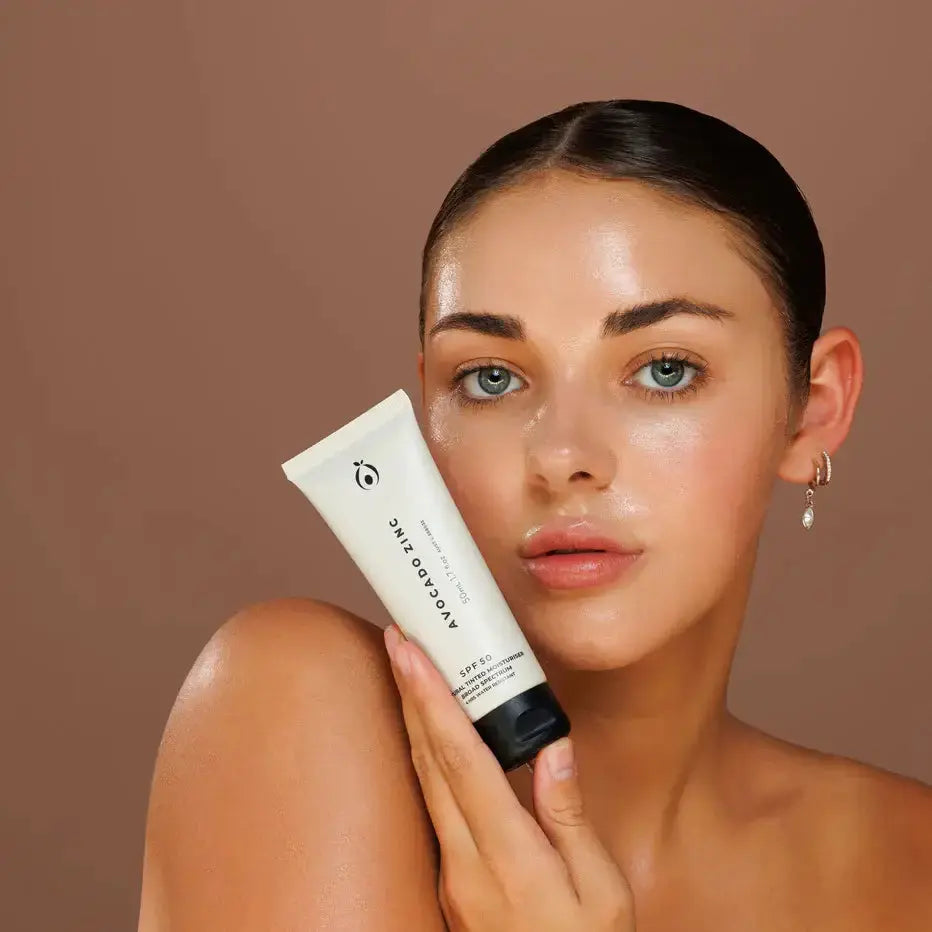 SPF 50 Natural Tinted Moisturiser: Medium-Dark Avocado Zinc